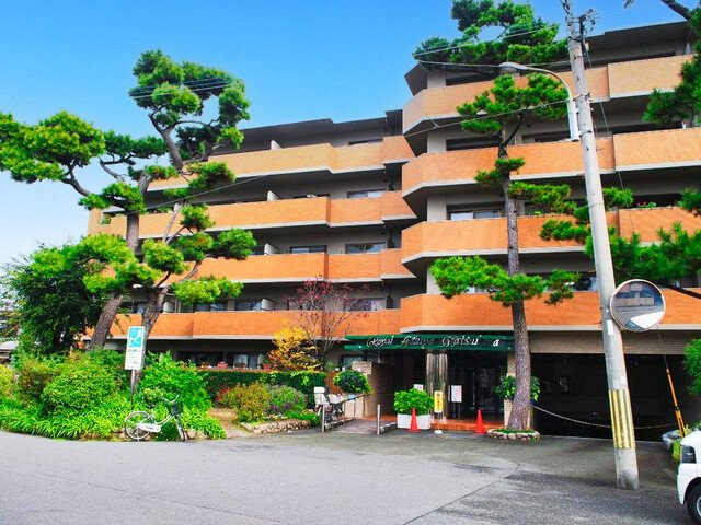 外観：328000644711