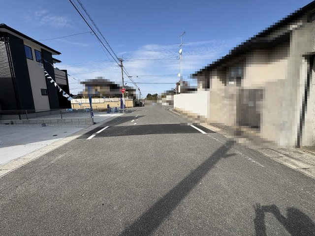 現地写真。前面道路です。