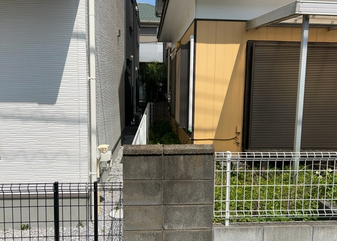家を建てる前提で土地を探している場合、地盤の丈夫さは譲れない条件の一つです。地盤が脆弱だと追加工事が必要となります。また、過去に地盤沈下や液状化現象を起こした土地は、できるだけ避けた方がいいでしょう。