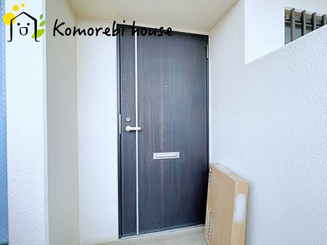 落ち着いた玄関です