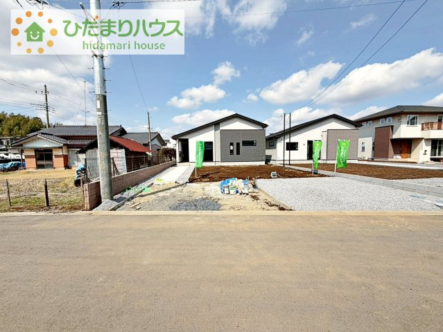 マイホームなら駐車場代がかかりません！しかも、自宅の駐車場で洗車ができます！今までコイン洗車に行っていた手間も省けて、節約にもつながります(^^♪