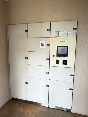不在時も安心の宅配ボックス付き