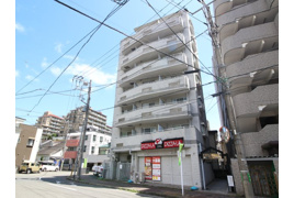 ホーユウコンフォルト京急田浦の外観