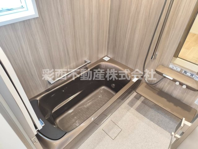 建て売りとは別格の浴室