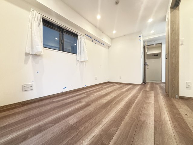 角部屋ならではの2面採光。明るく風通しの良いリビングです。