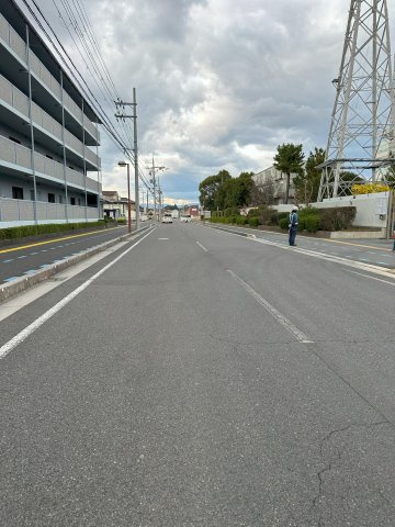 前面道路　約12m(歩道も含む)