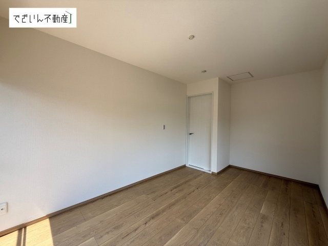 現地(2026年8月撮影)　6帖洋室
