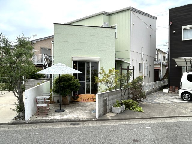 カフェ側の外観です。