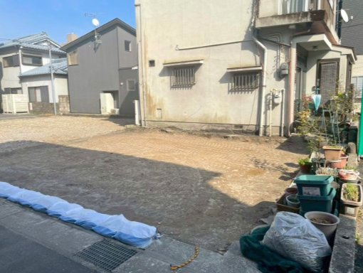 道路面からフラット