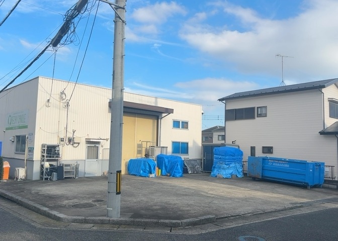眺望を気にして物件を探す場合、前面に建物が建っていないか現地で確認しましょう！前面に建物があると景色はもちろん、日当たりや風通しにも影響が出てきます。住んだ時のことを想像しながら現地見学をしましょう。