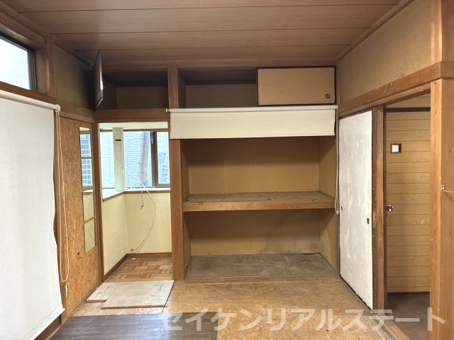 たっぷりとした収納スペースです