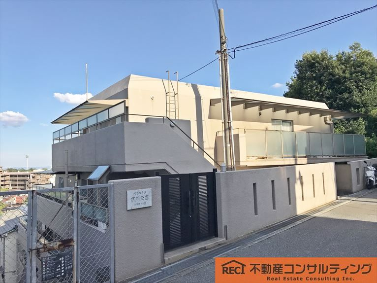 外観：328000621475