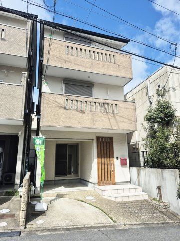 外観：326000239064