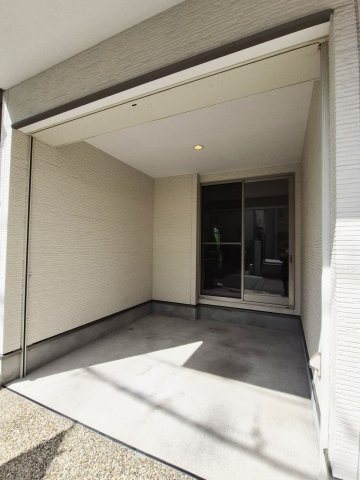 シャッター付き