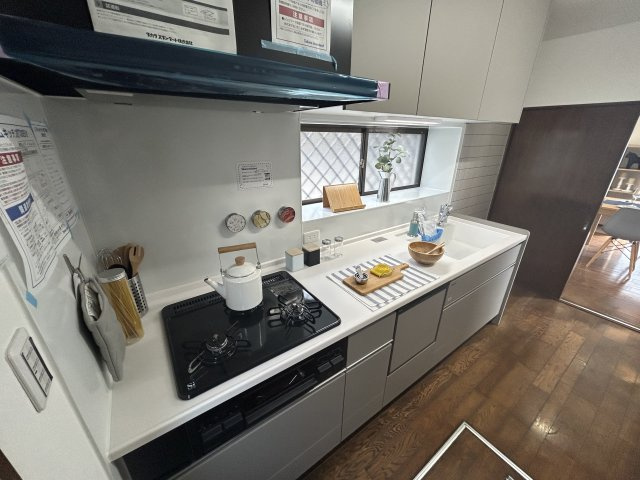 床下収納もあり、収納豊富です。