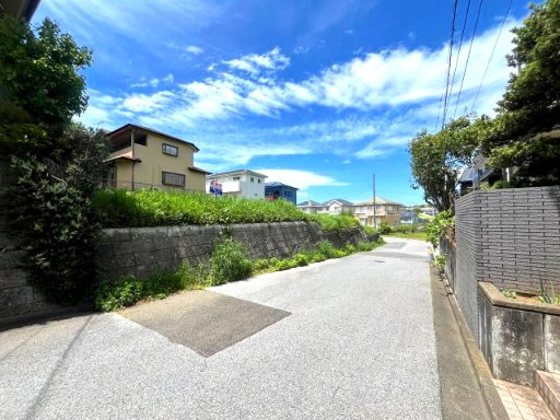 広々約62坪のゆとりある敷地♪　広さを活かし、お庭や間取りなど自由なプランが可能です！　落ち着いた住環境で穏やかな暮らしを叶えます！