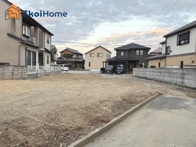 ●資料・カタログのご請求無料●　玉津第一小学校までは徒歩5分、玉津中学校までは徒歩16分。