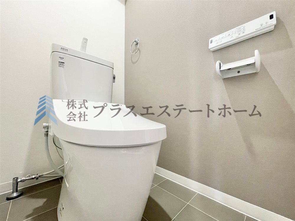 洗浄機付暖房便座♪
