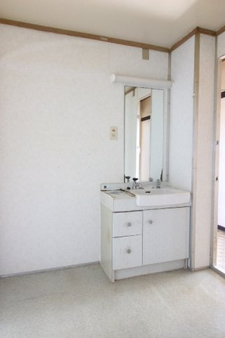 独立洗面化粧台付き