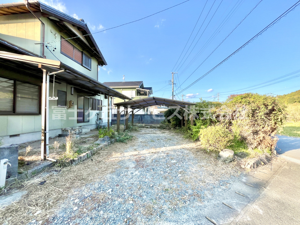 駐車場2台