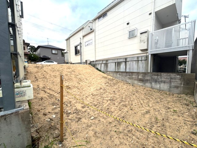 対象不動産西側