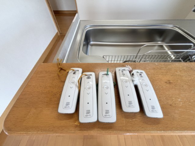 電動シャッター付き