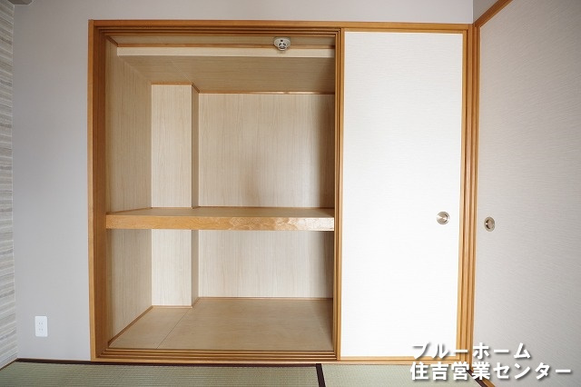 和室にある押入収納です！