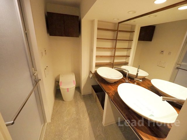 忙しい朝に嬉しい2ボウル洗面。