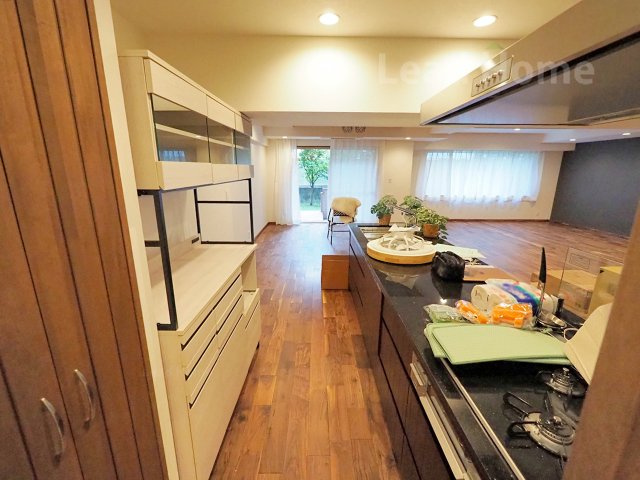 食洗機付きで使い勝手の良いキッチンです。