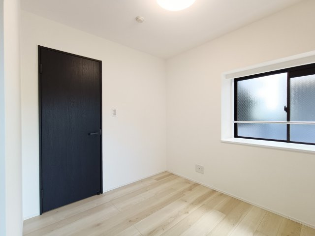 【洋室約4.8帖】