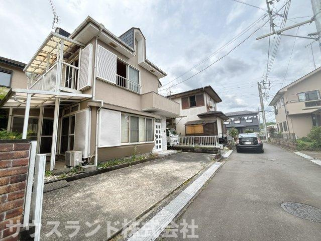 前面道路含む現地写真です