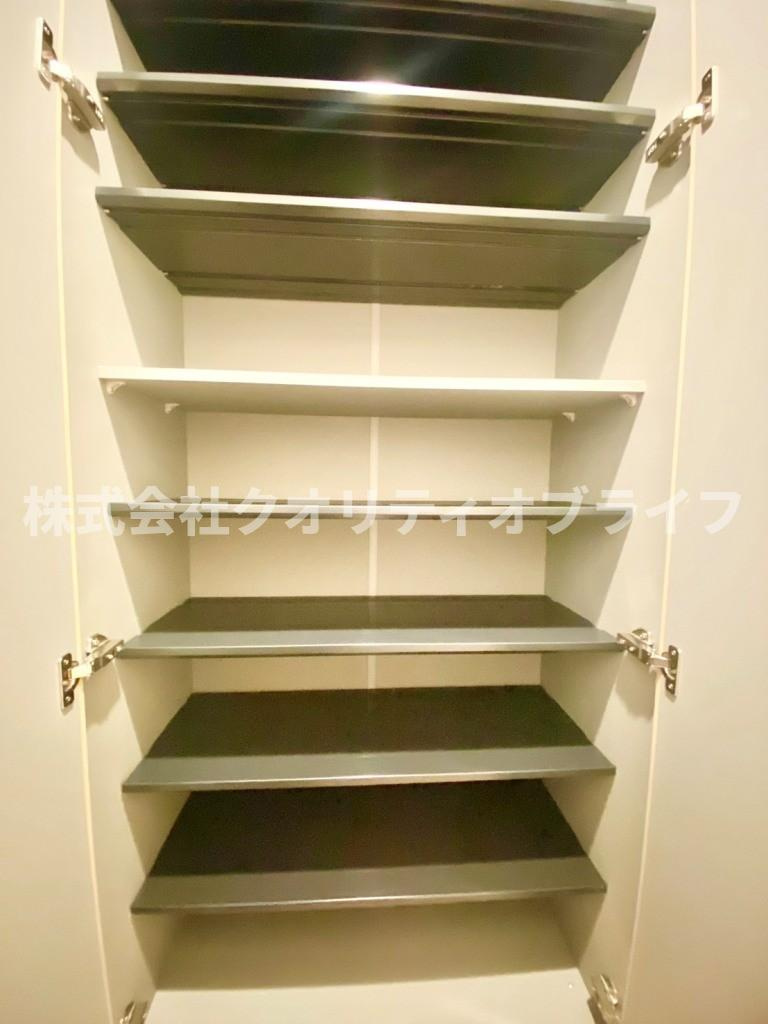 シューズボックス
