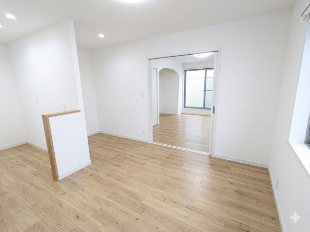 別途リフォームプランございます。※この画像はAIによって生成された「完成予想図（イメージ）」です。