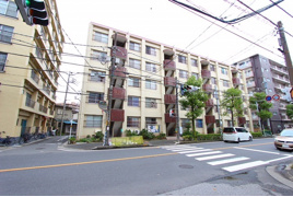 南浦和寿コーポの外観