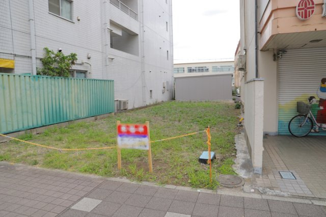 ハザードマップは自然災害による被害を予測し、その被害範囲を地図上で表したものです。近年特に災害が多くなっていますので、事前に調査すると安心できます。ハザードマップは国交省のホームページをご覧ください。