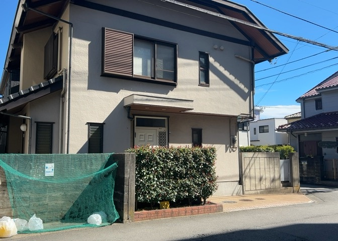 土地探しをしていると都市計画区域という言葉を目にすると思います。法律によって、都道府県知事や国土交通大臣が指定するエリアのことを指しており、都市計画区域は市街化区域と市街化調整区域に分けられています。