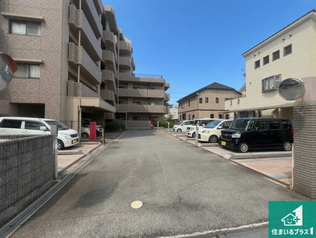 共用部（駐車場）　