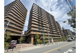 四季彩都いちょう館B棟の外観