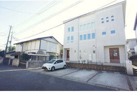 松戸市小金原１丁目 二世帯 戸建住宅の外観