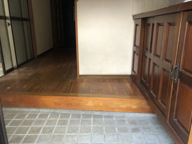 玄関