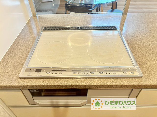 IHがあればお子様や猫ちゃんがいても安心です。