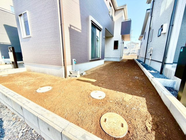 ちょっとしたお庭付き☆