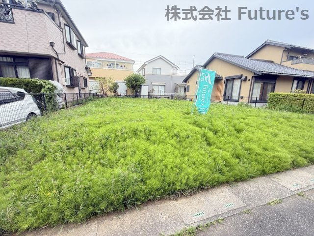 ■南東側6ｍ公道に面した立地で駐車もラクラクです