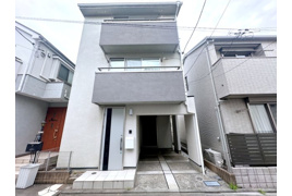 三鷹市深大寺二丁目戸建の外観