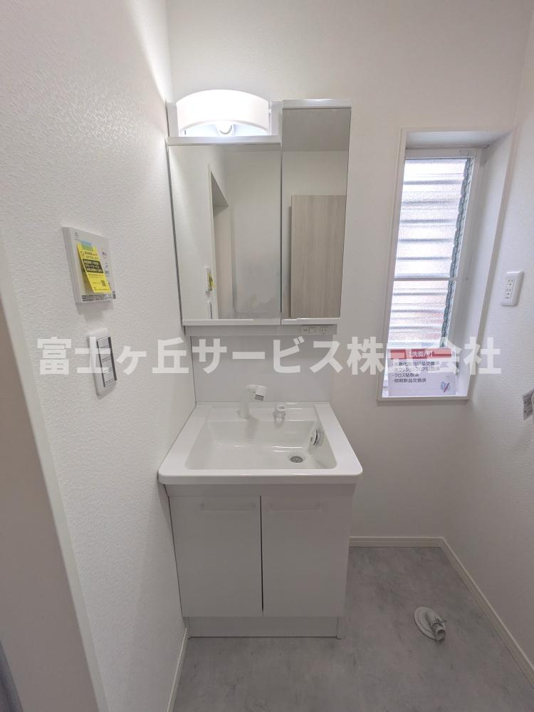 独立洗面台です