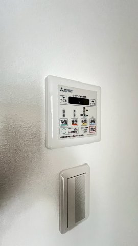 浴室暖房換気乾燥機