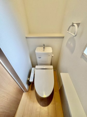 シンプルで使いやすいトイレです