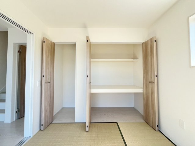 全居室収納あり。お部屋をスッキリ片付けられます。