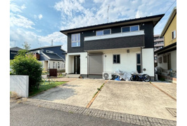 宇都宮市西川田本町4丁目　中古住宅の外観