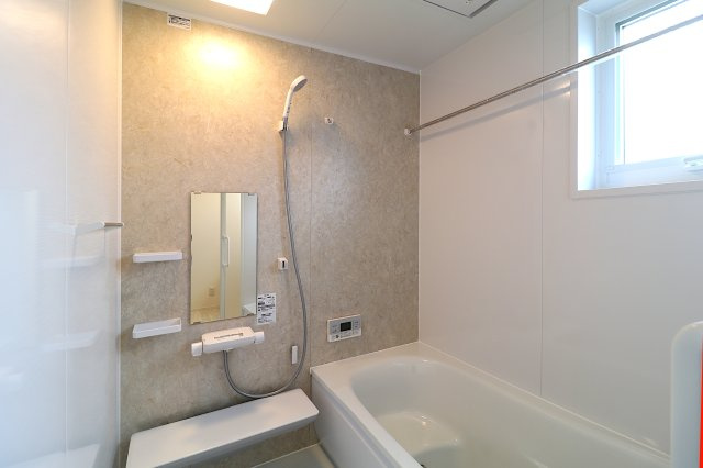 1坪以上広さを設けた浴室でゆったりバスタイム☆